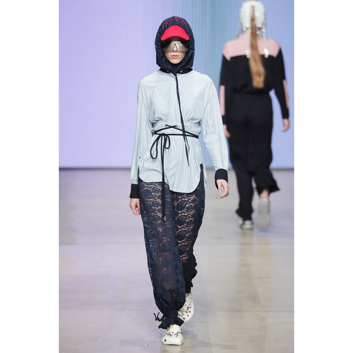 Фото Vanya Vanin Spring 2019 Ready-to-Wear / Ваня Ванин весна-лето 2019 / Неделя моды: Москва